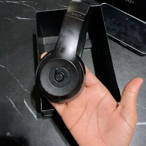 Beats by Dre Black Over-Ear Headphones